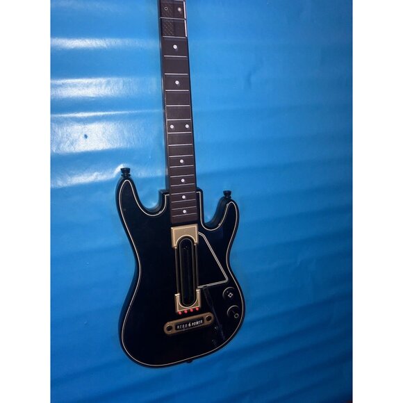 Guitar Hero Live Wireless Guitar Tested - Picture 15 of 15